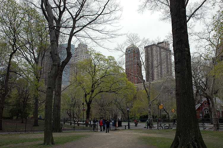 Monday, April 18, 2011 New York 031.JPG
